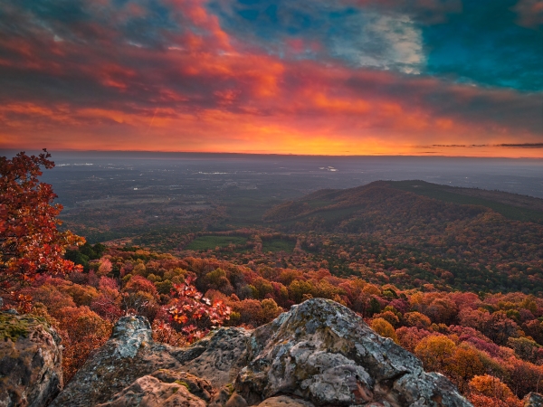 09 Sunrise From Mt Nebo - Professional Stone Bank New Hq photography by Paul Caldwell